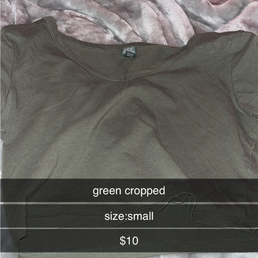 Green Cropped Top